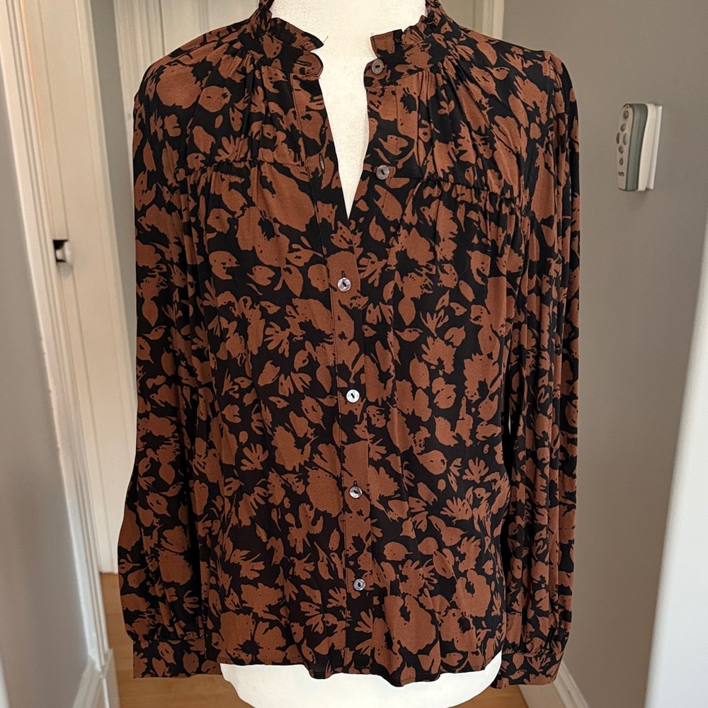 Rails Floral Button-Up Blouse in Black and Brown
